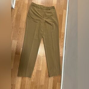 Pre-Owned Liz Claiborne Lizsport Pants – Size 10